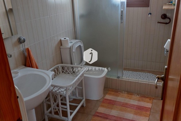 Resale - Apartment / flat -
Torrevieja - Punta prima