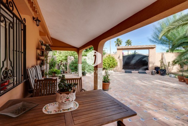 Segunda mano - Villa -
Torrevieja - San luis