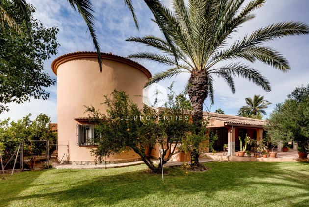 Segunda mano - Villa -
Torrevieja - San luis