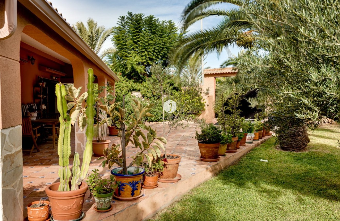 Segunda mano - Villa -
Torrevieja - San luis