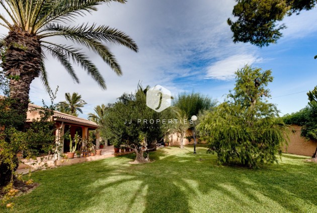 Segunda mano - Villa -
Torrevieja - San luis