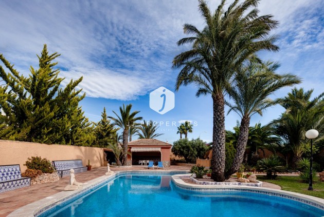 Segunda mano - Villa -
Torrevieja - San luis