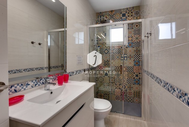 Segunda mano - Villa -
Torrevieja - San luis