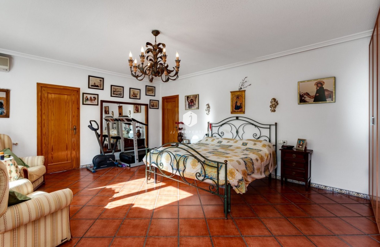 Segunda mano - Villa -
Torrevieja - San luis