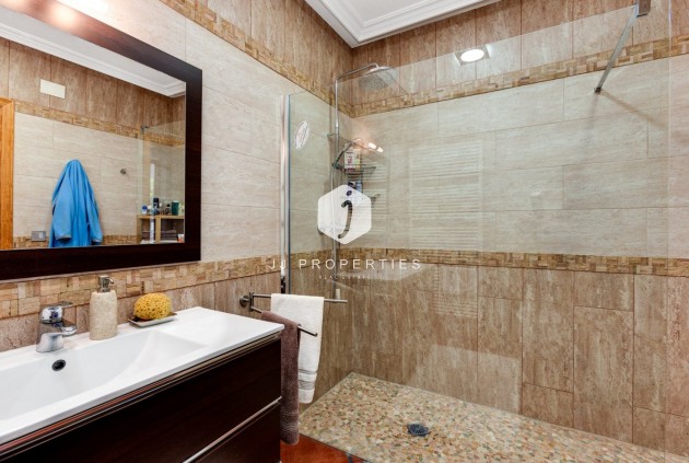 Segunda mano - Villa -
Torrevieja - San luis