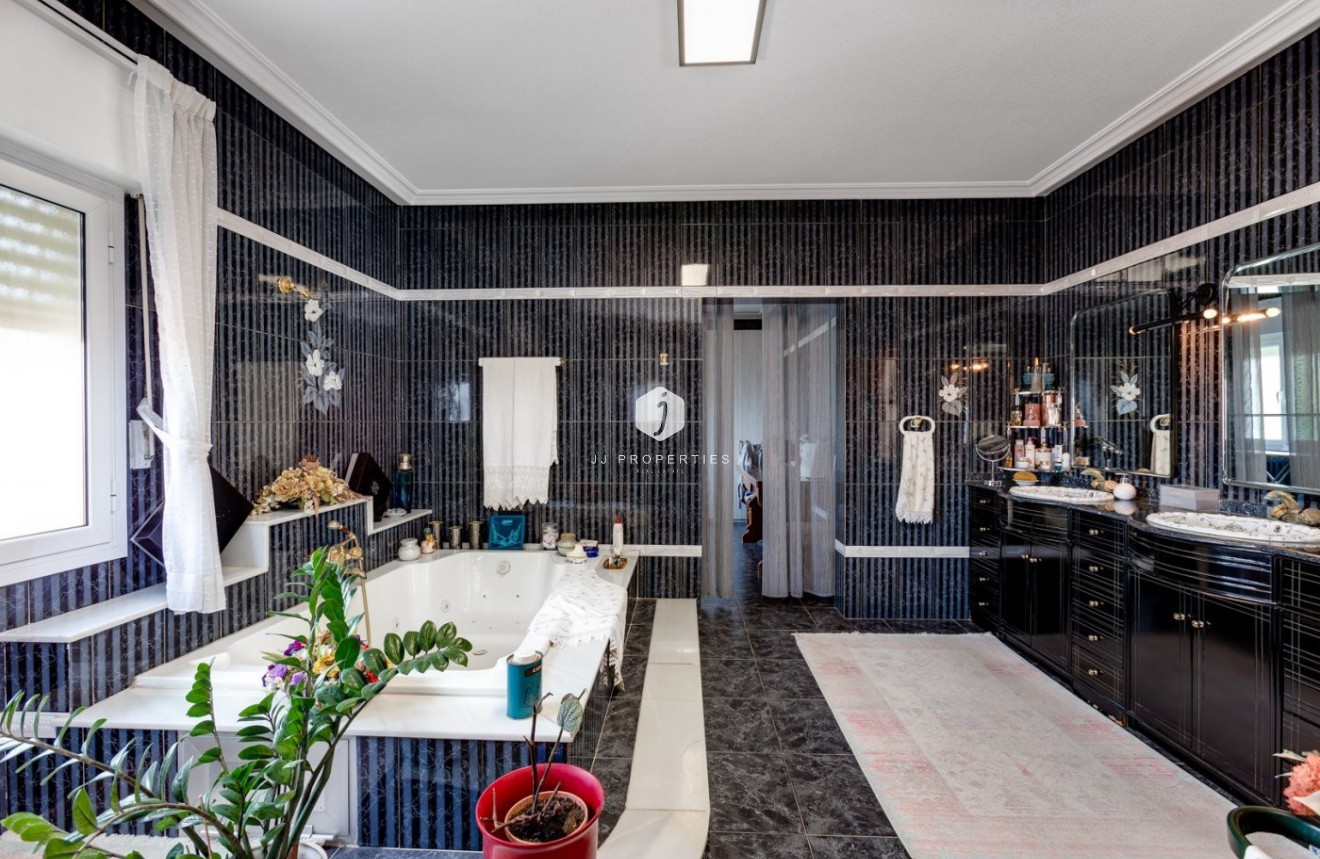 Segunda mano - Villa -
Torrevieja - San luis