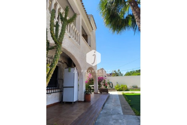 Segunda mano - Chalet -
Orihuela Costa - Cabo Roig