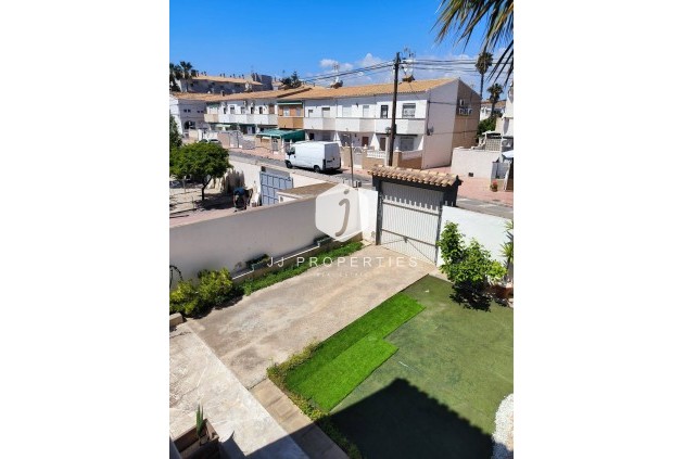 Segunda mano - Chalet -
Orihuela Costa - Cabo Roig