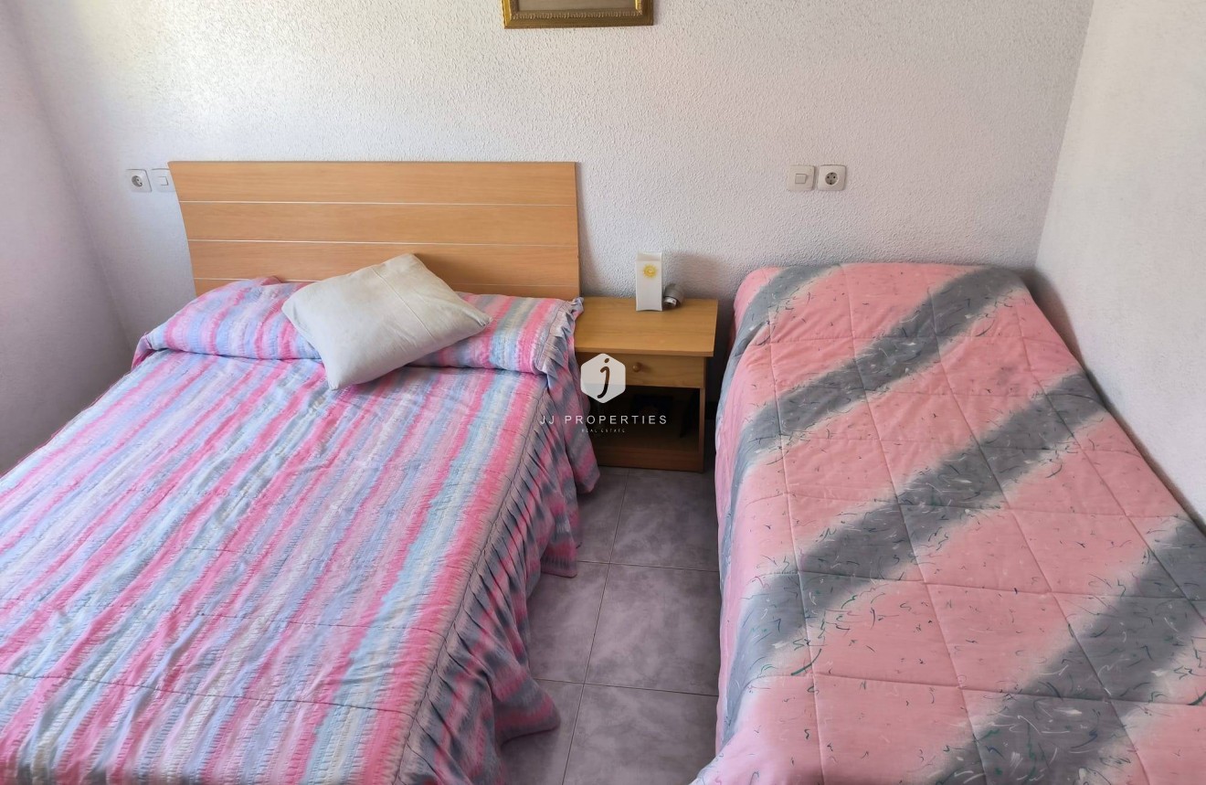 Segunda mano - Chalet -
Orihuela Costa - Cabo Roig