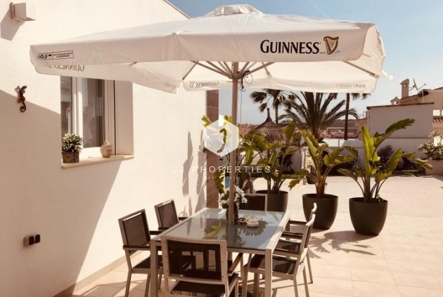 Segunda mano - Villa -
Ciudad Quesada - Costa Blanca