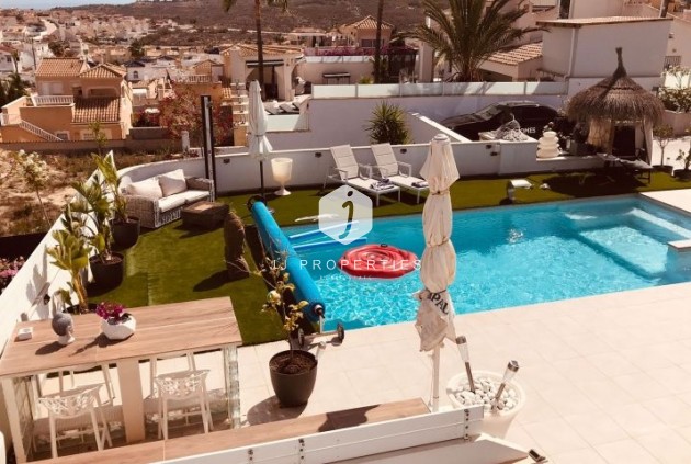 Segunda mano - Villa -
Ciudad Quesada - Costa Blanca