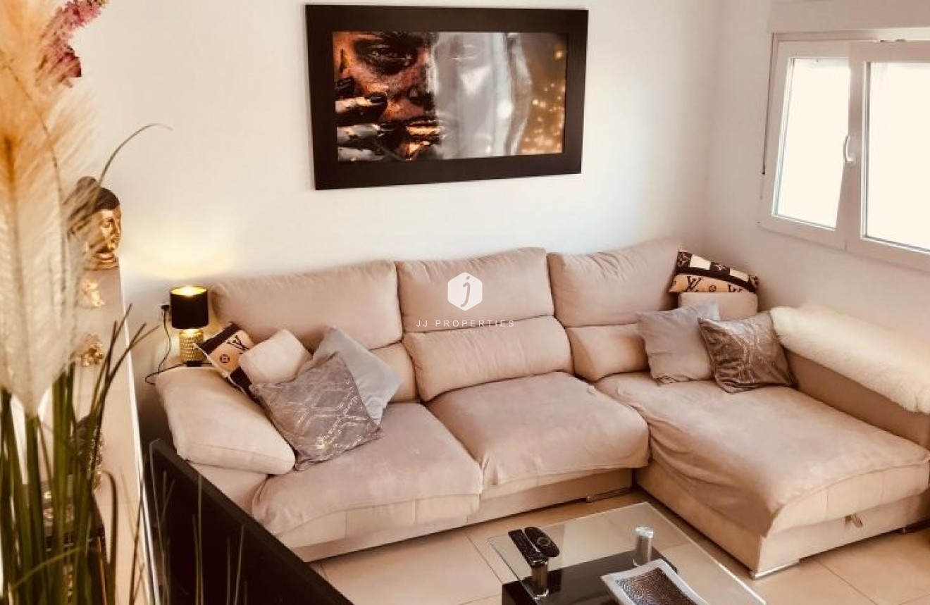 Segunda mano - Villa -
Ciudad Quesada - Costa Blanca