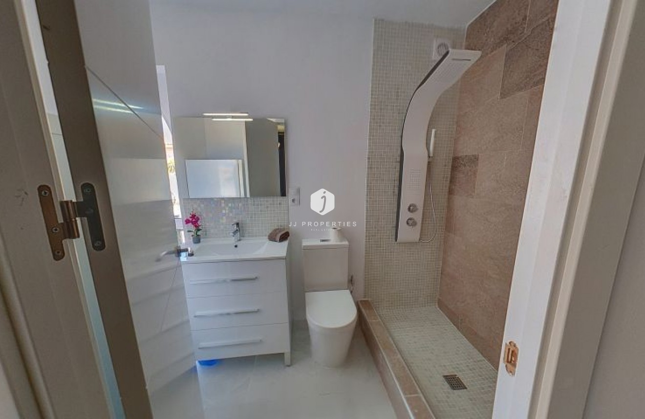 Segunda mano - Villa -
Ciudad Quesada - Costa Blanca