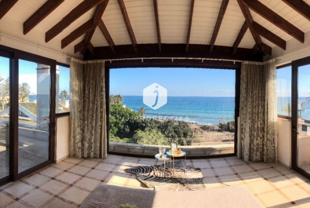 Tweedehands - Villa -
Orihuela Costa - Costa Blanca