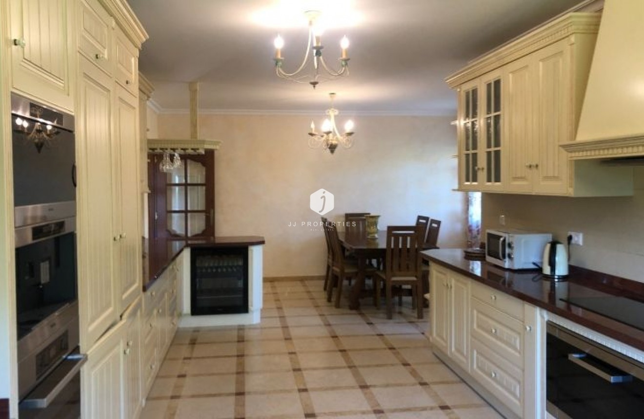 Tweedehands - Villa -
Orihuela Costa - Costa Blanca