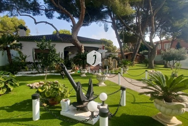 D'occasion - Villa -
Orihuela Costa - Costa Blanca