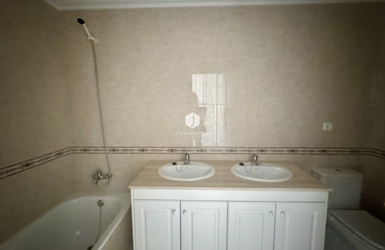 Segunda mano - Apartamento / piso -
Orihuela Costa - Costa Blanca