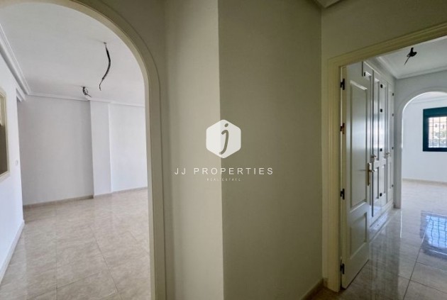 Segunda mano - Apartamento / piso -
Orihuela Costa - Costa Blanca