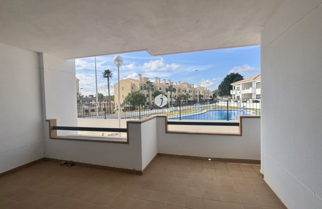 Segunda mano - Apartamento / piso -
Orihuela Costa - Costa Blanca