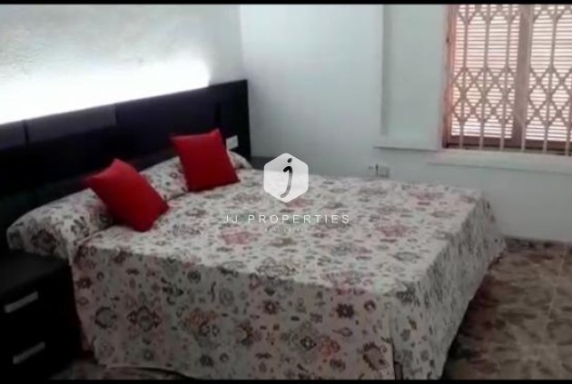 Segunda mano - Villa -
Torrevieja - Costa Blanca