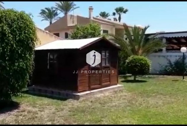 Segunda mano - Villa -
Torrevieja - Costa Blanca