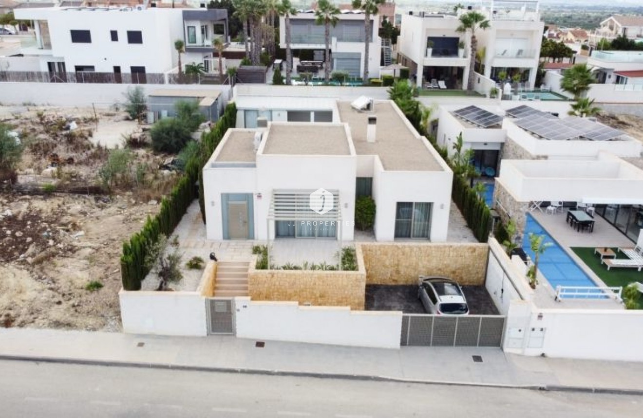 Segunda mano - Villa -
Benijofar - Costa Blanca