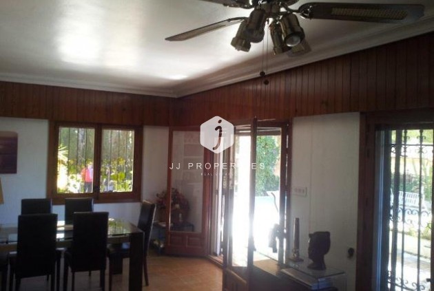 Segunda mano - Villa -
Campoamor - Costa Blanca