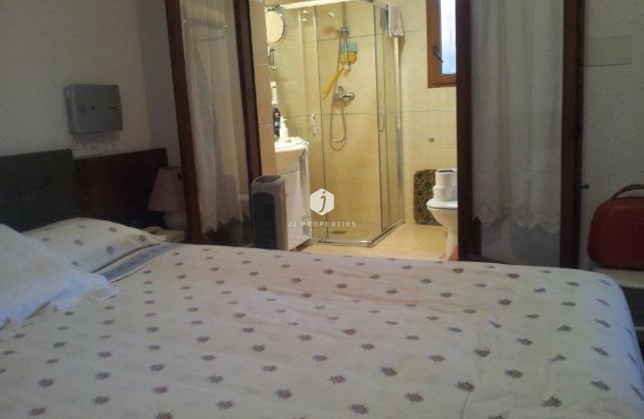 Segunda mano - Villa -
Campoamor - Costa Blanca