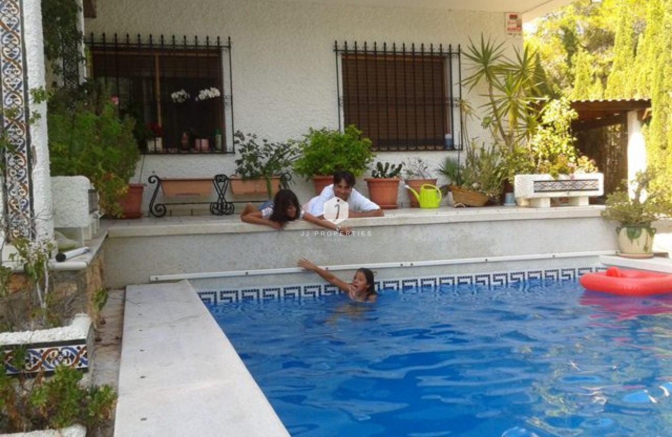 Segunda mano - Villa -
Campoamor - Costa Blanca