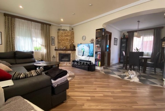 Tweedehands - Villa -
Orihuela Costa - Costa Blanca