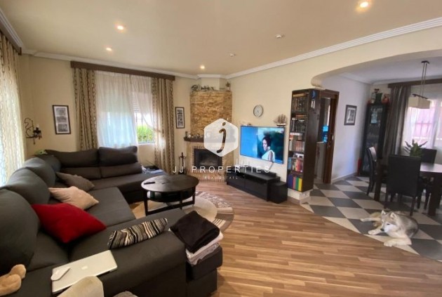 Tweedehands - Villa -
Orihuela Costa - Costa Blanca