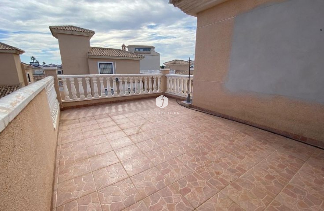 Tweedehands - Villa -
Orihuela Costa - Costa Blanca