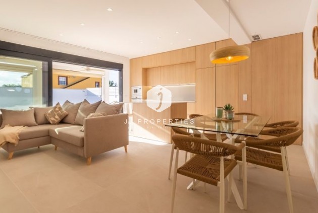 Segunda mano - Villa -
Torrevieja - Costa Blanca