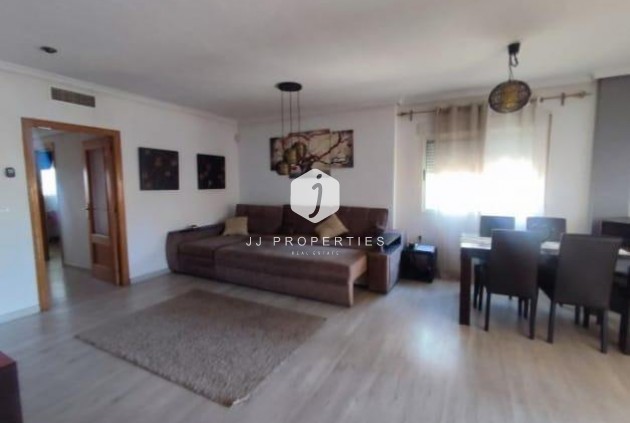 Segunda mano - Villa -
Torrevieja - aguas nuevas