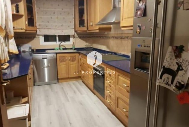 Segunda mano - Villa -
Torrevieja - aguas nuevas