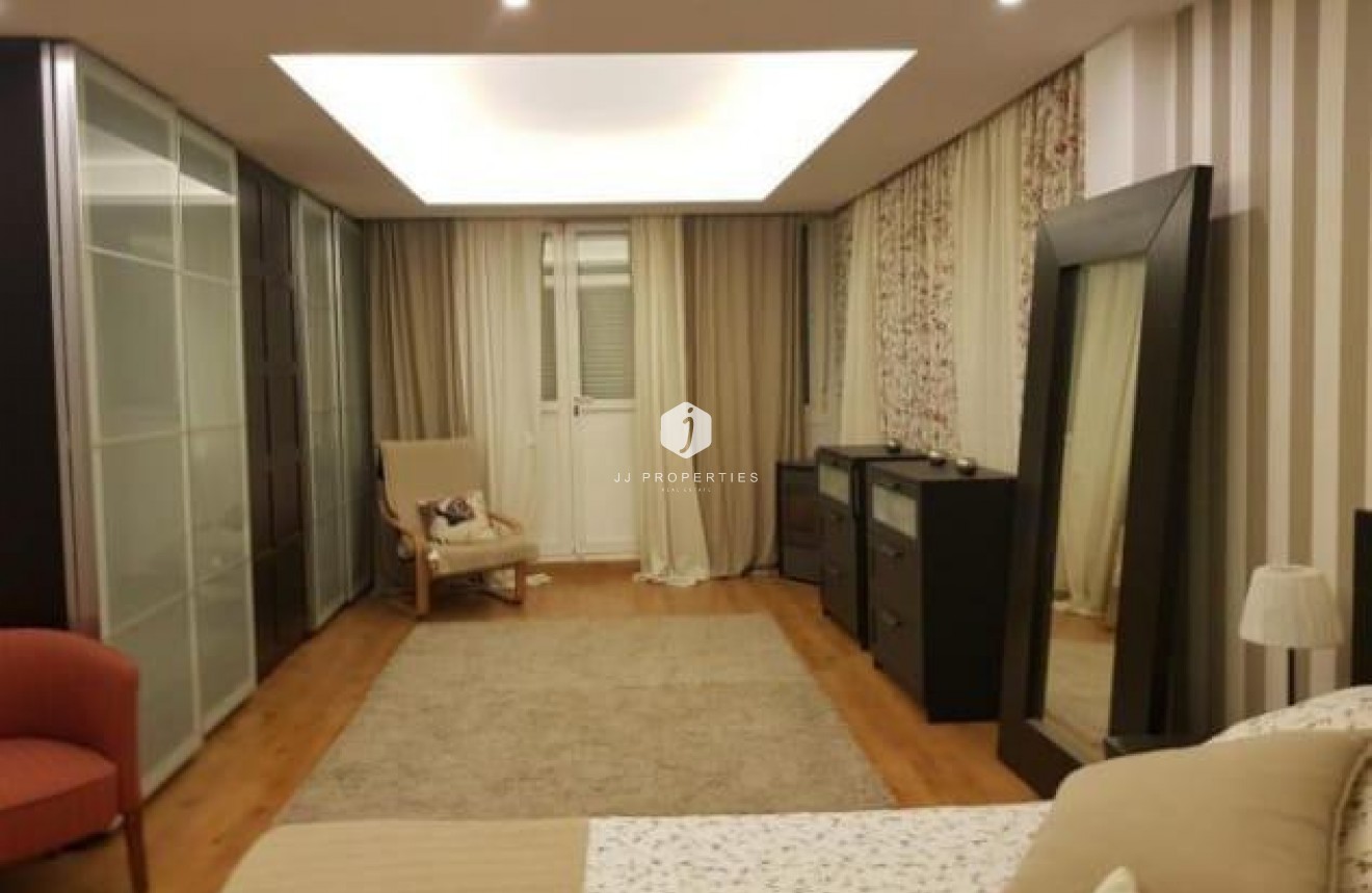 Segunda mano - Villa -
Torrevieja - aguas nuevas