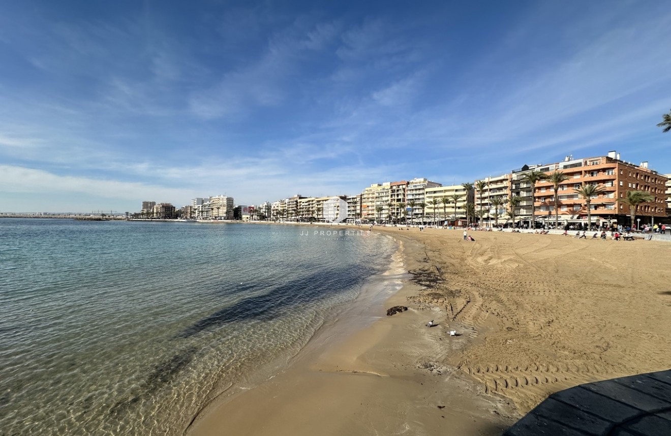 Tweedehands - Appartement / flat -
Torrevieja - Costa Blanca