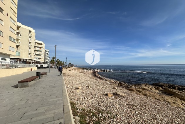 Tweedehands - Appartement / flat -
Torrevieja - Costa Blanca