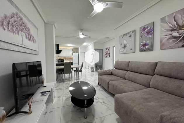 Tweedehands - Appartement / flat -
Torrevieja - Costa Blanca
