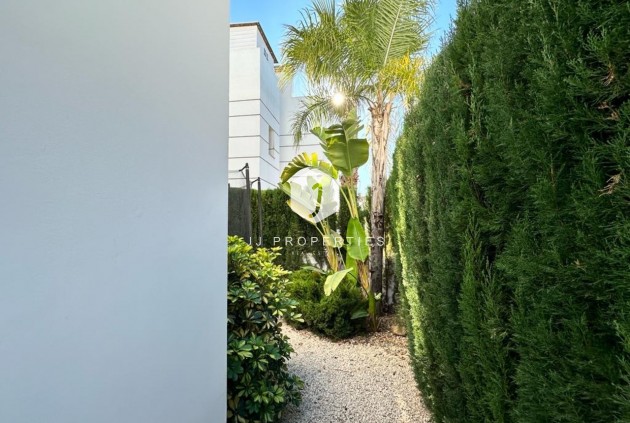 Segunda mano - Villa -
Ciudad Quesada - Costa Blanca