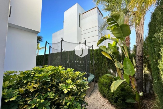 Segunda mano - Villa -
Ciudad Quesada - Costa Blanca