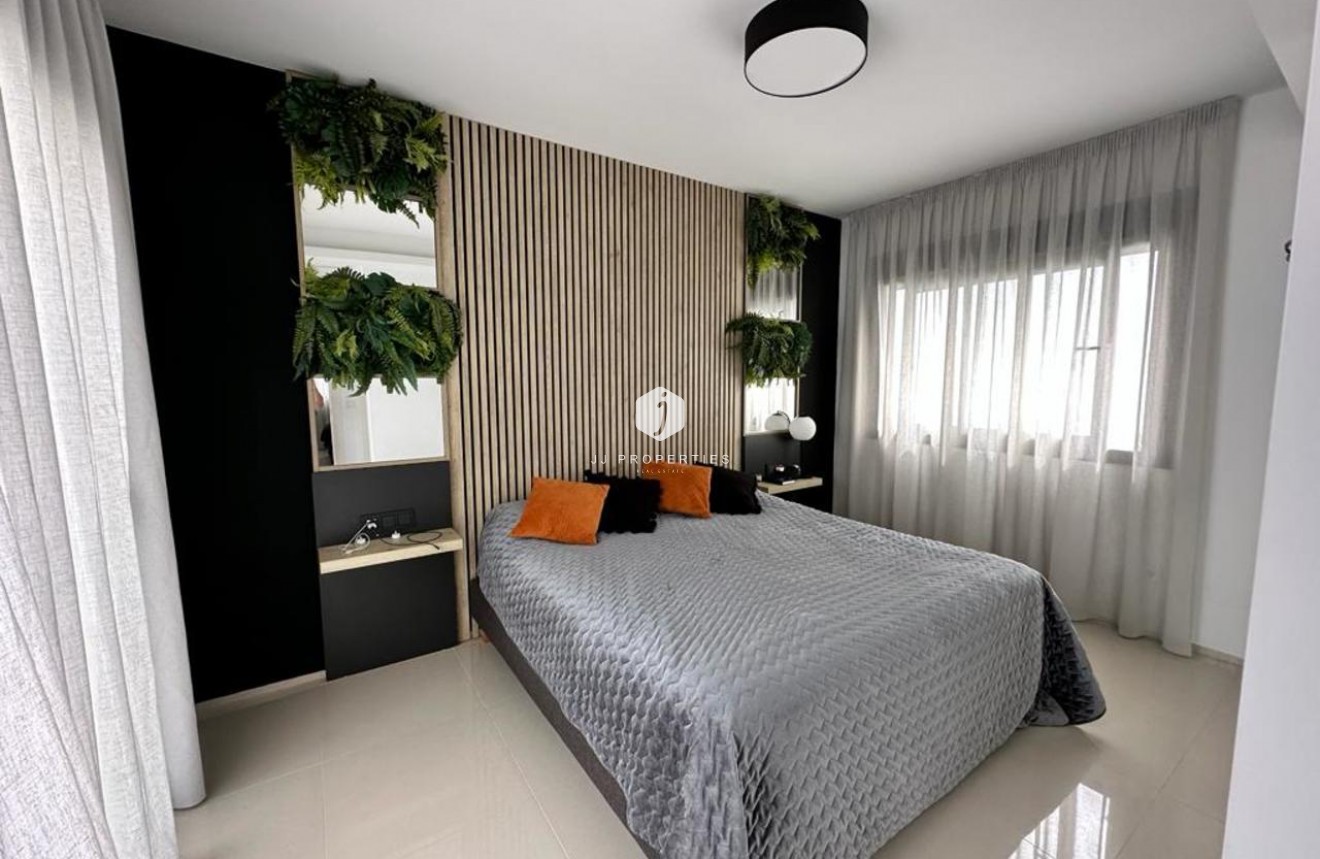 Segunda mano - Villa -
Ciudad Quesada - Costa Blanca