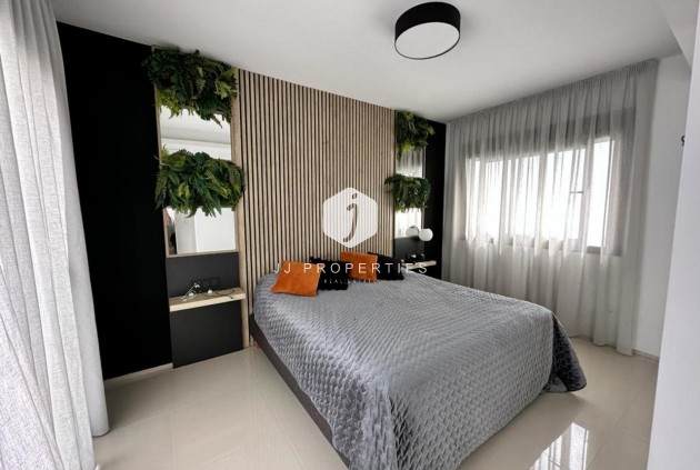 Segunda mano - Villa -
Ciudad Quesada - Costa Blanca