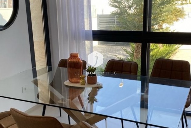 Segunda mano - Villa -
Ciudad Quesada - Costa Blanca