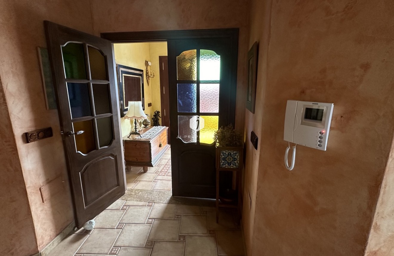 D'occasion - Villa -
San Miguel de Salinas - Inland