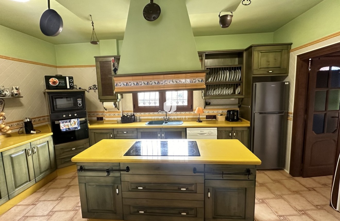 D'occasion - Villa -
San Miguel de Salinas - Inland