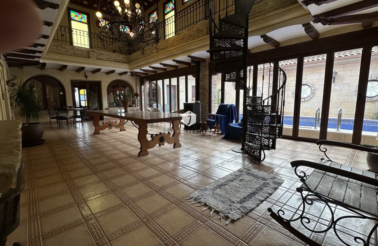 D'occasion - Villa -
San Miguel de Salinas - Inland