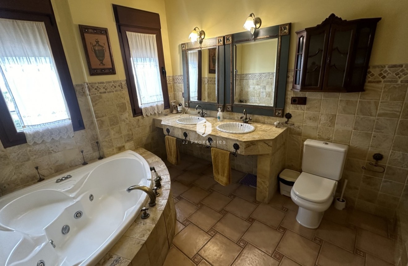 D'occasion - Villa -
San Miguel de Salinas - Inland