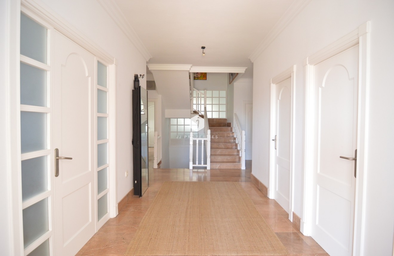 Segunda mano - Villa -
Torrevieja - Costa Blanca