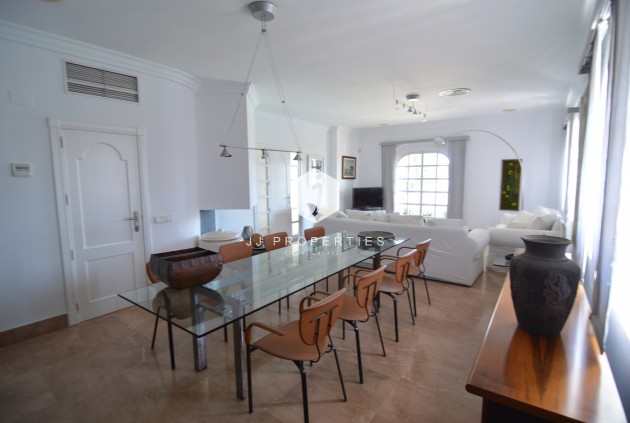 Segunda mano - Villa -
Torrevieja - Costa Blanca